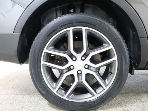 Used 2017 Ford Explorer Sport image 22