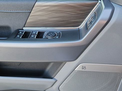 New 2025 Ford F150 Lariat w/ Equipment Group 502A High image 30