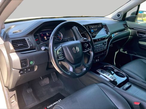Used 2021 Honda Pilot Touring image 18