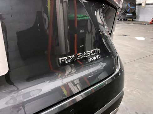 Used 2025 Lexus RX 350h Premium w/ Convenience Package image 9