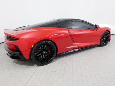 Used 2022 McLaren GT image 12