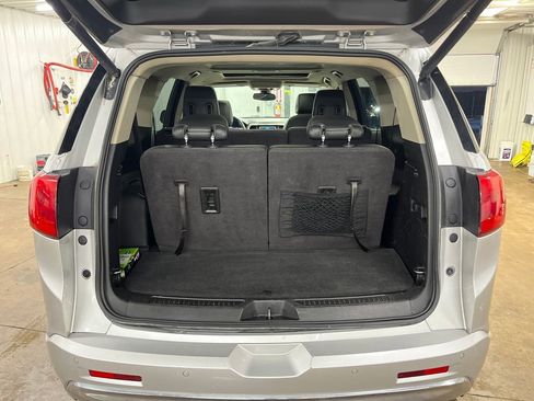 Used 2017 GMC Acadia Denali image 29