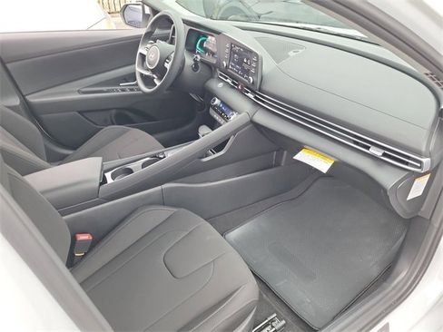 New 2026 Hyundai Elantra Blue image 14