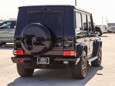 Used 2017 Mercedes-Benz G 63 AMG 4MATIC image 4