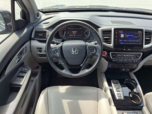 Used 2018 Honda Pilot Elite image 14