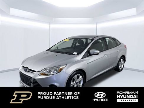 Used 2013 Ford Focus SE FWD image 1