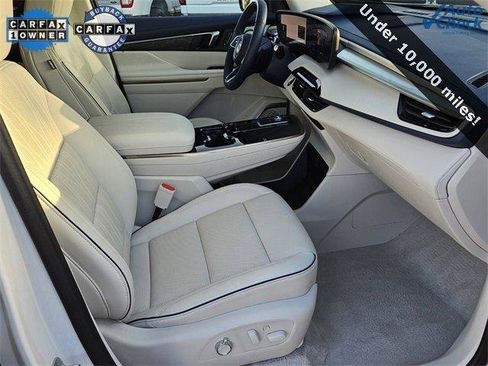 Certified 2025 Buick Enclave Avenir w/ Super Cruise Package image 17