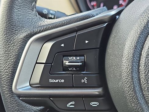 Used 2020 Subaru Outback Premium image 17