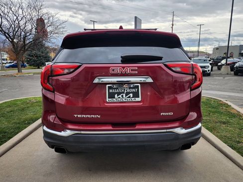 Used 2019 GMC Terrain SLT image 6