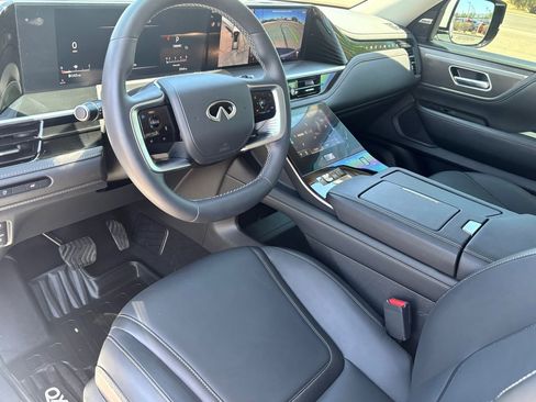 Certified 2026 INFINITI QX80 Pure w/ Cargo Package RWD image 16