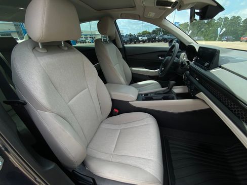 Used 2024 Honda Accord EX image 14