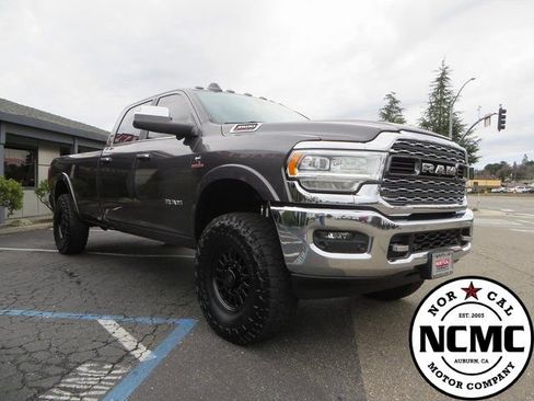 Used 2020 RAM 3500 Limited image 7