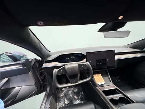 Used 2022 Tesla Model S AWD/4WD image 3