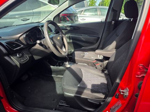 Used 2019 Chevrolet Spark LT FWD image 5