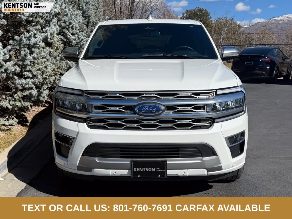 Used 2024 Ford Expedition Platinum AWD/4WD image 2