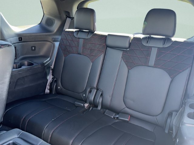 Certified 2026 Honda Pilot Black Edition image 22