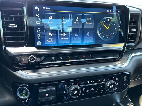 Used 2024 Chevrolet Silverado 3500 High Country w/ High Country Premium Package image 12