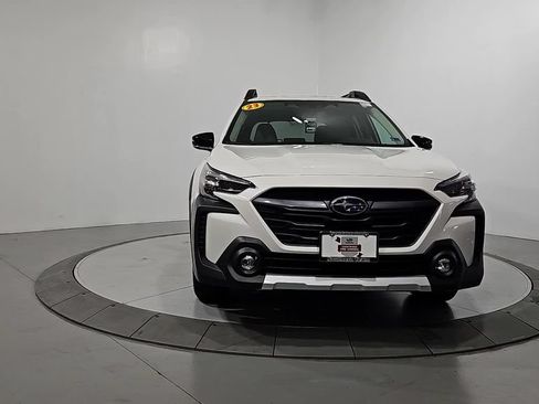 Certified 2023 Subaru Outback Limited AWD/4WD image 10