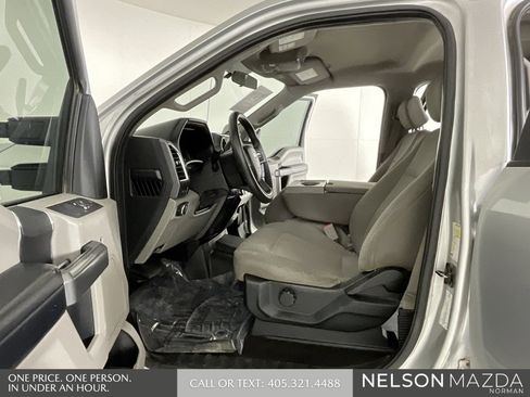 Used 2017 Ford F250 XLT w/ FX4 Off-Road Package image 11