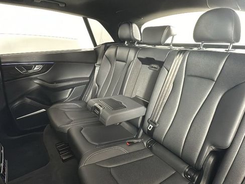Used 2023 Audi Q8 Prestige AWD/4WD image 37