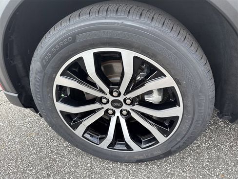 Used 2022 Ford Explorer ST-Line w/ Class IV Trailer Tow Package image 11