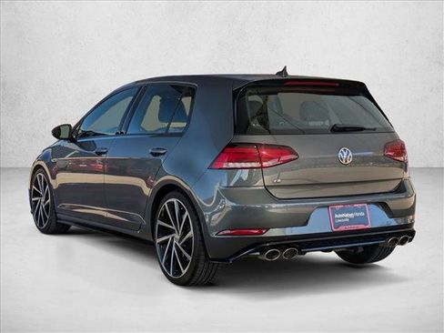 Used 2019 Volkswagen Golf 4-Door image 8