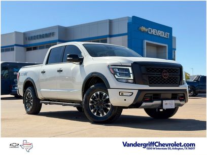 Used 2024 Nissan Titan PRO-4X w/ Pro-4x Convenience Package