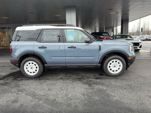 New 2025 Ford Bronco Sport Heritage w/ Convenience Package AWD/4WD image 3