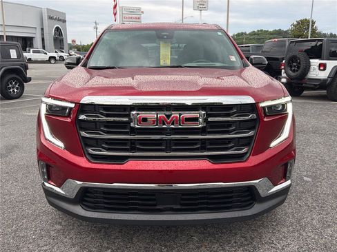 Used 2024 GMC Acadia Elevation w/ Luxury Package FWD image 3