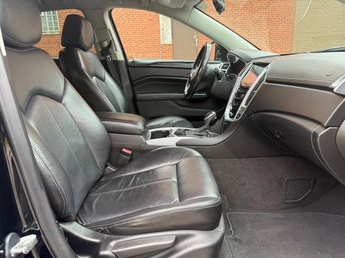 Used 2014 Cadillac SRX FWD image 9