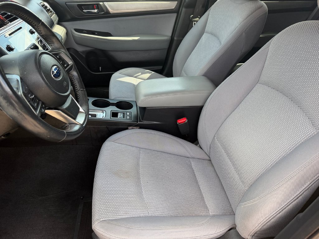 Used 2018 Subaru Outback 2.5i Premium AWD/4WD image 10