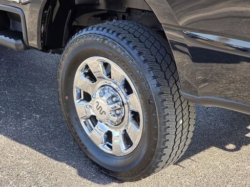 Used 2024 Ford F250 King Ranch w/ Chrome Package AWD/4WD image 10