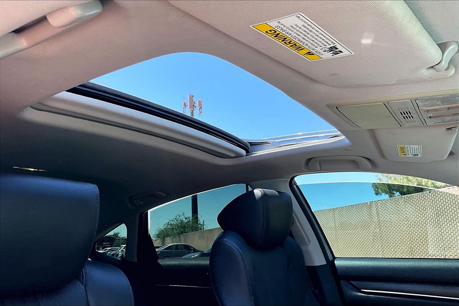Used 2018 Honda Accord EX-L image 16