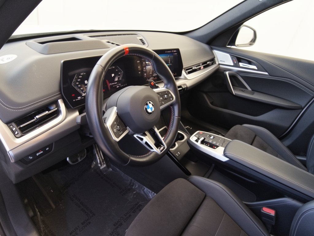 Certified 2024 BMW X1 M35i w/ Premium Package AWD/4WD image 4