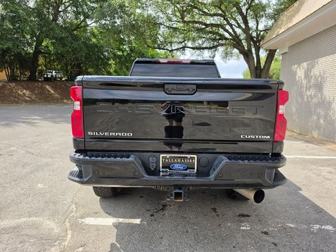 Used 2024 Chevrolet Silverado 2500 Custom w/ Custom Value Package AWD/4WD image 15