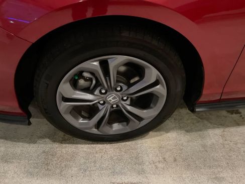 Used 2023 Honda Accord EX image 10