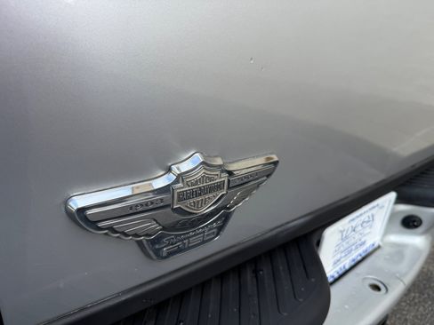 Used 2003 Ford F150 Harley-Davidson image 9