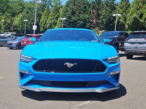 Used 2023 Ford Mustang GT Premium w/ GT Performance Package RWD image 2