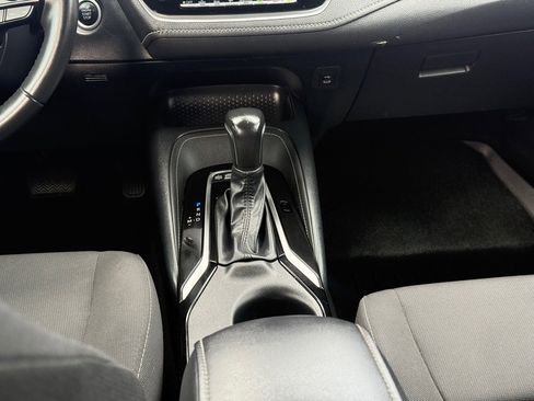Used 2023 Toyota Corolla SE w/ Blackout Package (TMS) FWD image 16