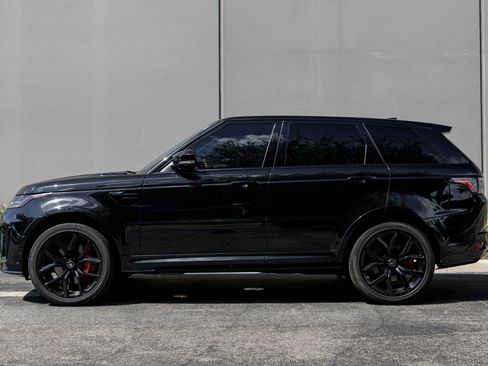 Used 2022 Land Rover Range Rover Sport SVR AWD/4WD image 2