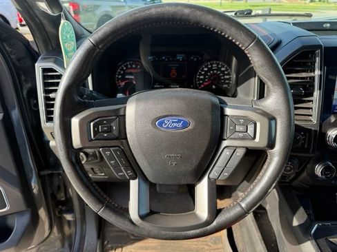 Used 2019 Ford F150 Lariat w/ Equipment Group 502A Luxury AWD/4WD image 20