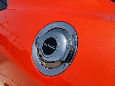 Used 2009 Dodge Challenger R/T RWD image 15
