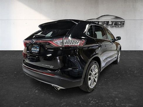 Used 2016 Ford Edge Titanium AWD/4WD image 10