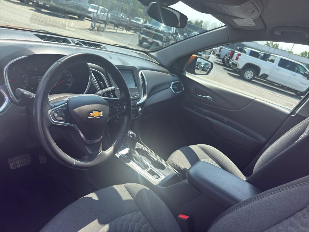 Used 2018 Chevrolet Equinox LT AWD/4WD image 25