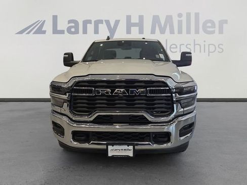 New 2025 RAM 2500 Big Horn image 8