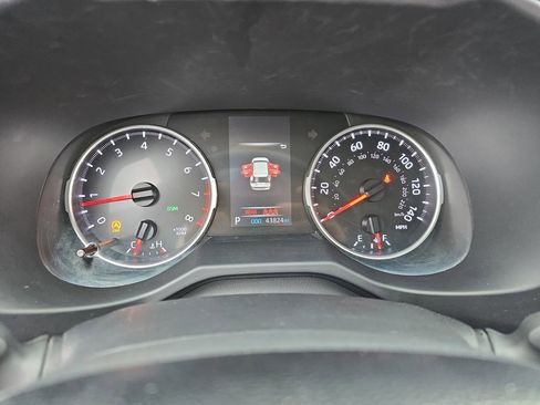 Certified 2021 Toyota RAV4 XLE Premium image 22