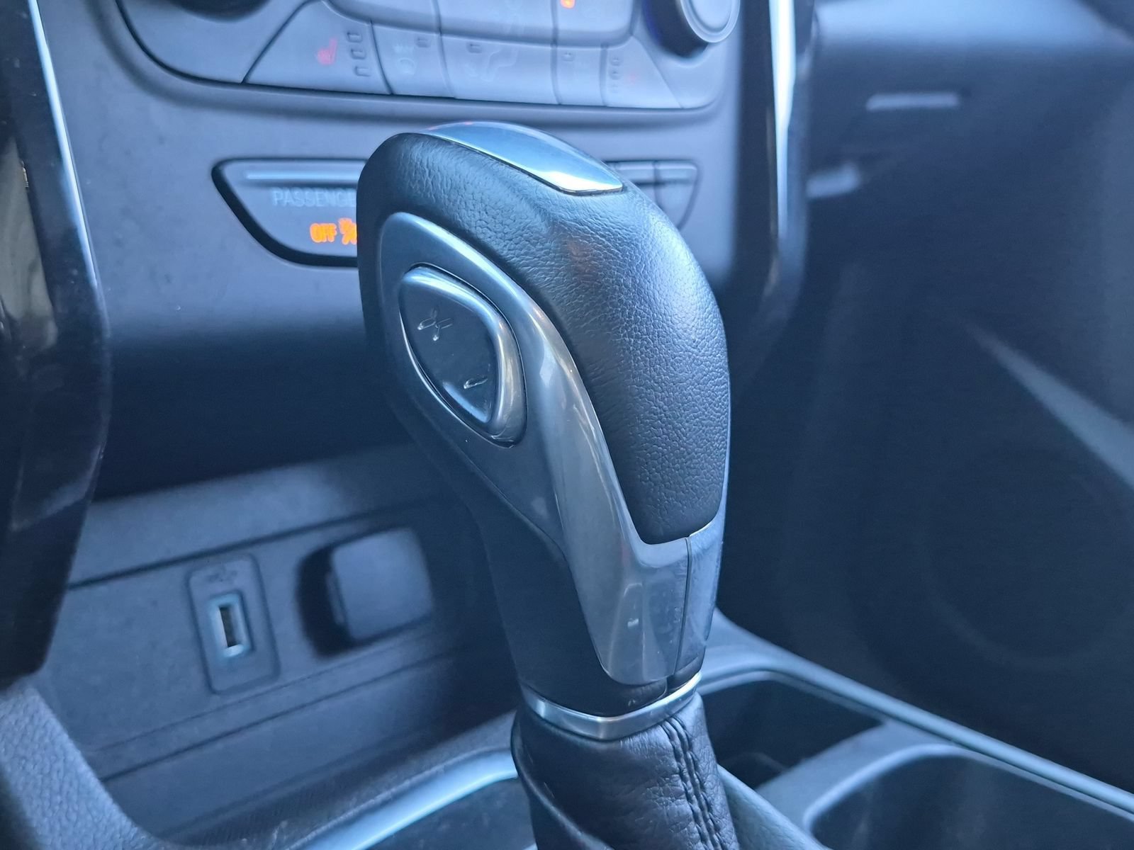 Used 2019 Ford Escape Titanium AWD/4WD image 32