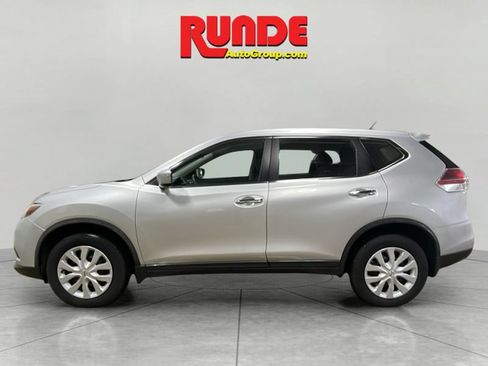 Used 2015 Nissan Rogue AWD image 2
