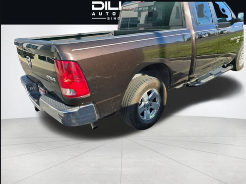 Used 2011 RAM 1500 Classic SLT AWD/4WD image 3
