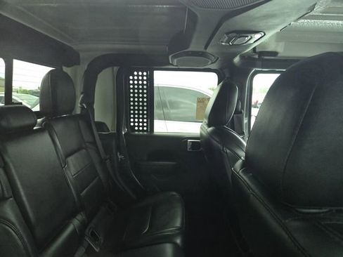 Used 2023 Jeep Gladiator Sport AWD/4WD image 10